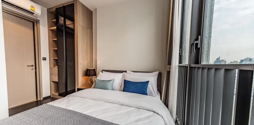 Studio dans le Condo à Din Daeng, Bangkok, Thaïlande  № 163206