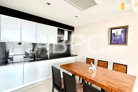 Condominio de 2 dormitorios en Pattaya, Tailandia № 210832 - foto 7