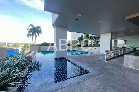 Condominio de 2 dormitorios en Pattaya, Tailandia № 210829 - foto 2