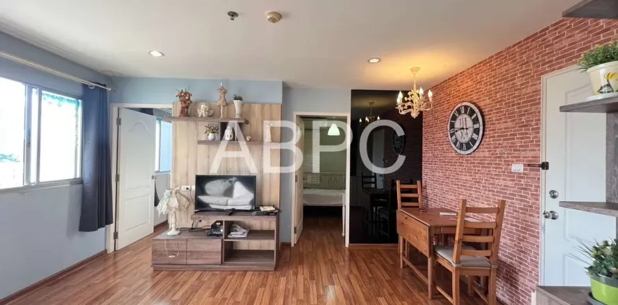 Condominio de 2 dormitorios en Pattaya, Tailandia № 210829