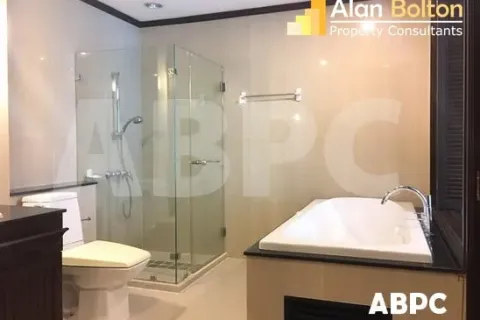 Condominio de 2 dormitorios en Pattaya, Tailandia № 210830 - foto 8