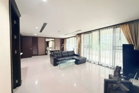 Condominio de 2 dormitorios en Pattaya, Tailandia № 210830 - foto 12