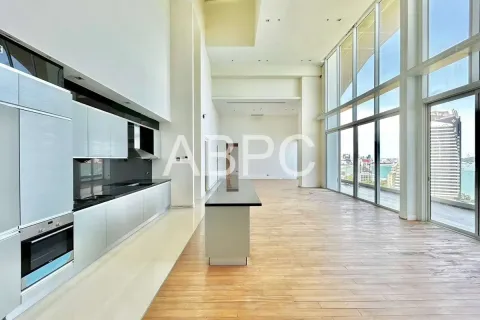 Condominio de 4 dormitorios en Pattaya, Tailandia № 210831 - foto 6