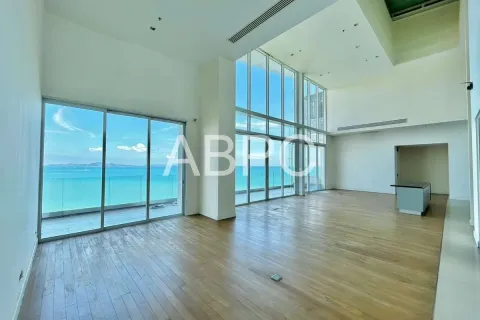 Condominio de 4 dormitorios en Pattaya, Tailandia № 210831 - foto 11