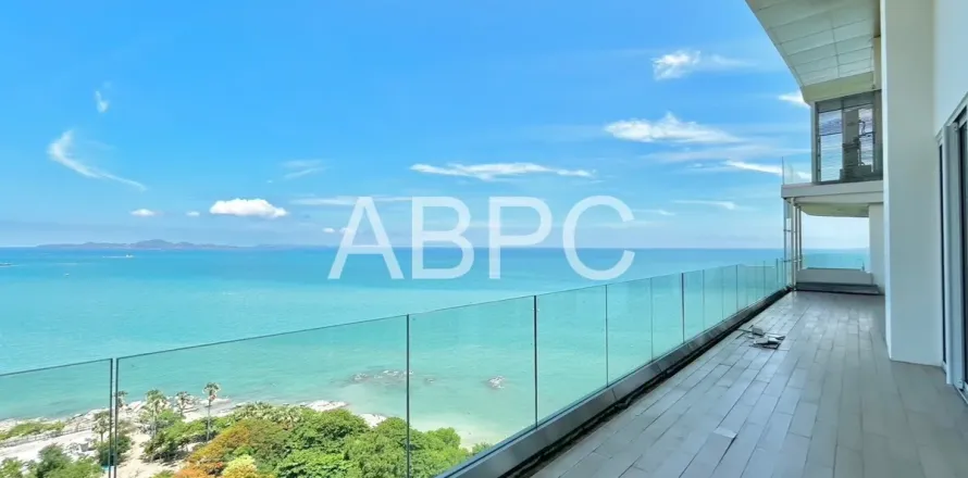 Condominio de 4 dormitorios en Pattaya, Tailandia № 210831