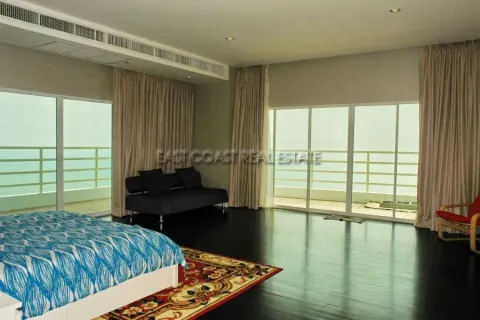 Condominio de 2 dormitorios en Jomtien Beach, Pattaya, Tailandia № 212861 - foto 14