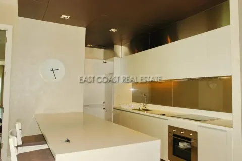 Condominio de 2 dormitorios en Jomtien Beach, Pattaya, Tailandia № 212861 - foto 7
