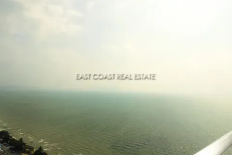 Condominio de 2 dormitorios en Jomtien Beach, Pattaya, Tailandia № 212861 - foto 2