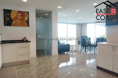 Condominio de 2 dormitorios en Pattaya, Tailandia № 212858 - foto 3