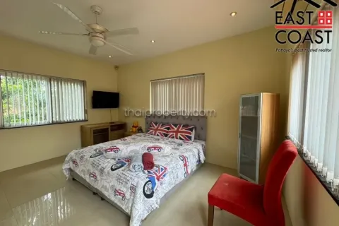 Casa de 3 dormitorios en Pattaya, Tailandia № 212862 - foto 14