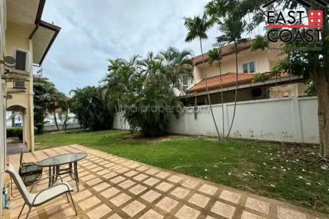 Casa de 3 dormitorios en Pattaya, Tailandia № 212862 - foto 7