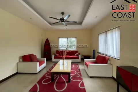 Casa de 3 dormitorios en Pattaya, Tailandia № 212862 - foto 12