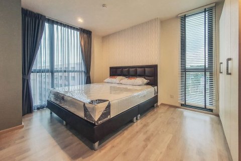 Condo à Khan Na Yao, Bangkok, Thaïlande, 2 chambres  № 150155 - photo 4