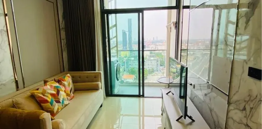 Condo à Khlong Toei, Bangkok, Thaïlande, 2 chambres  № 153649