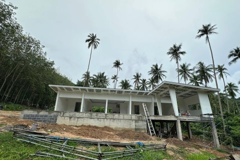 House in Ko Samui, Thailand 3 bedrooms № 154530 - photo 7
