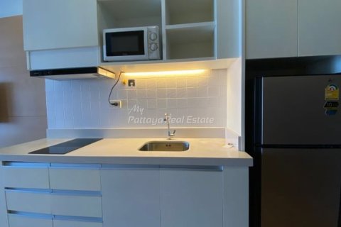 Studio dans le Condo à Pattaya, Thaïlande  № 154528 - photo 5