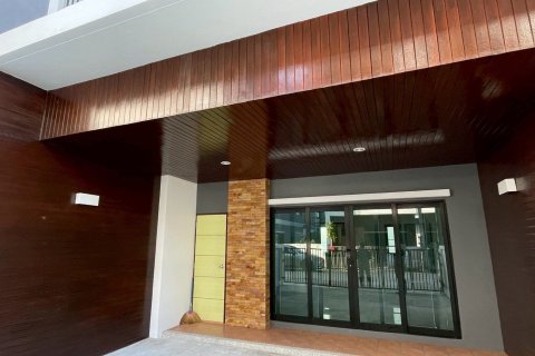 Таунхаус в Пхукете, Таиланд с 4 спальнями  № 168920 - фото 2