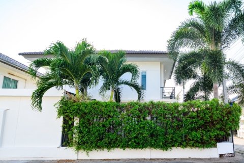 House in Pattaya, Thailand 2 bedrooms № 168915 - photo 20