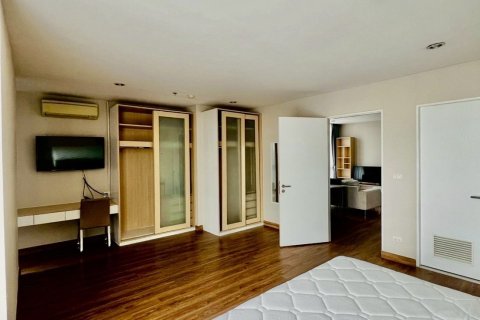 Condo à Watthana, Bangkok, Thaïlande, 2 chambres  № 168919 - photo 4