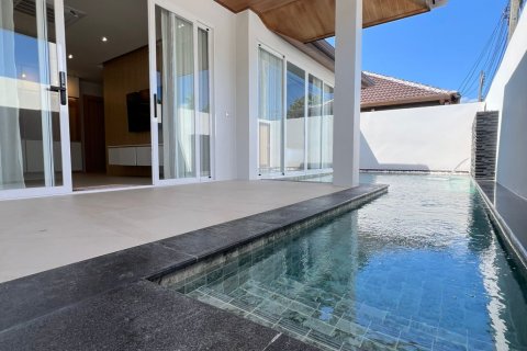 Villa in Phuket, Thailand 3 bedrooms № 168917