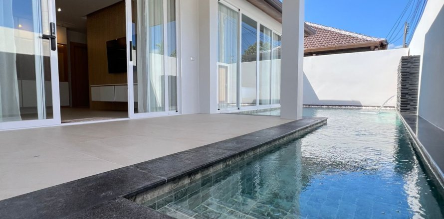 Villa in Phuket, Thailand 3 bedrooms № 168917