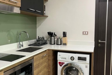 Condo in Pattaya, Thailand, 2 bedrooms  № 168916 - photo 11