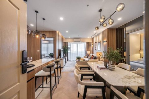 Condo in Bangkok, Thailand, 2 bedrooms  № 162301 - photo 4