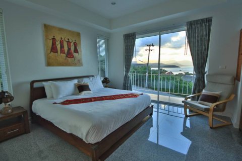 Condo in Ko Samui, Thailand, 2 bedrooms  № 162303 - photo 10