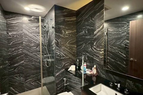 Condo in Bangkok, Thailand, 2 bedrooms  № 162299 - photo 9