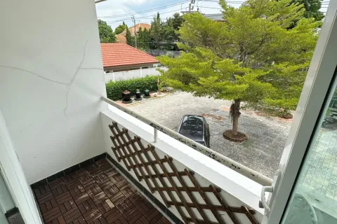 Maison à Samut Prakan, Thaïlande 4 chambres № 161689 - photo 8