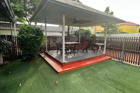 Maison à Samut Prakan, Thaïlande 4 chambres № 161689 - photo 21