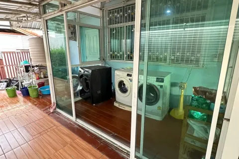 Maison à Samut Prakan, Thaïlande 4 chambres № 161689 - photo 12