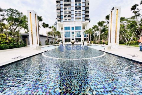 Condo in Pattaya, Thailand, 1 bedroom № 196741 - photo 8