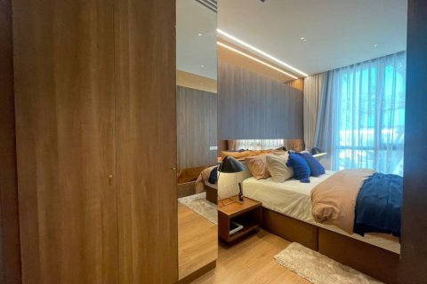 Кондоминиум с 2 спальнями в Дин Даенге, Бангкок, Таиланд № 114337 - фото 9