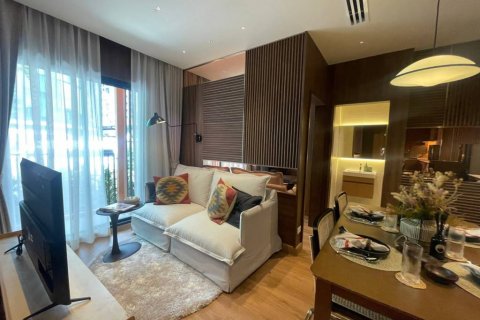 Кондоминиум с 2 спальнями в Дин Даенге, Бангкок, Таиланд № 114337 - фото 1