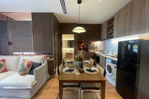 Кондоминиум с 2 спальнями в Дин Даенге, Бангкок, Таиланд № 114337 - фото 3