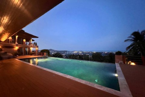 Villa in Ko Samui, Thailand 5 bedrooms № 114333 - photo 3