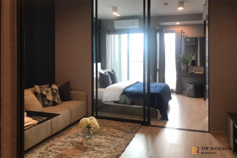 Condo in Bangkok, Thailand, 1 bedroom № 185357 - photo 2