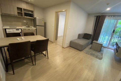 Кондоминиум с 2 спальнями в Чатучаке, Бангкок, Таиланд № 156122 - фото 2