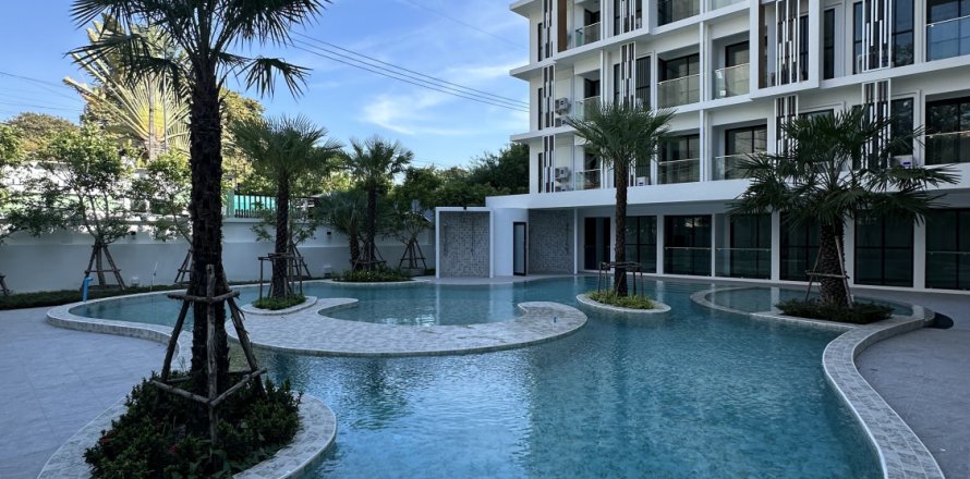 Studio in the Condo in Pattaya, Thailand  № 170719