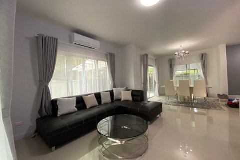 House in Chiang Rai, Thailand 3 bedrooms № 170720 - photo 8