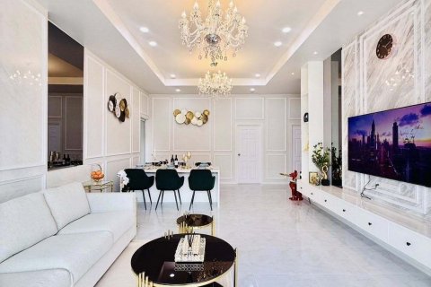 House in Pattaya, Thailand 3 bedrooms № 141512 - photo 8