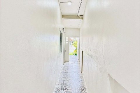 House in Pattaya, Thailand 3 bedrooms № 141512 - photo 11