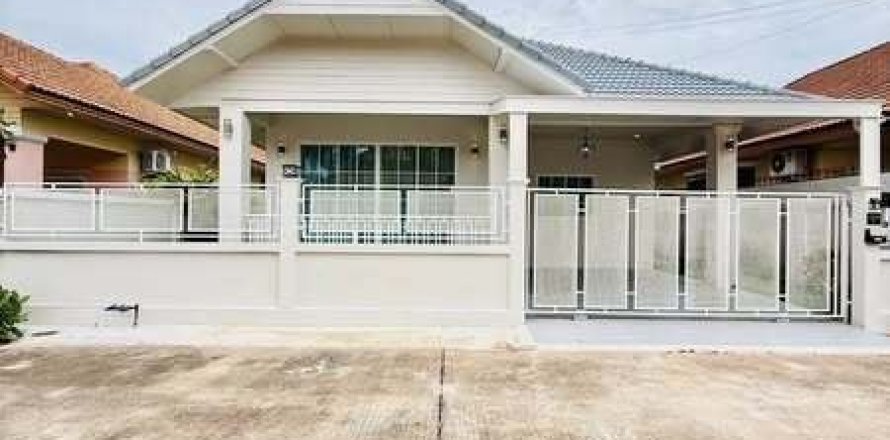 House in Pattaya, Thailand 3 bedrooms № 141512