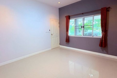 House in Mae Rim, Thailand 3 bedrooms № 141509 - photo 27