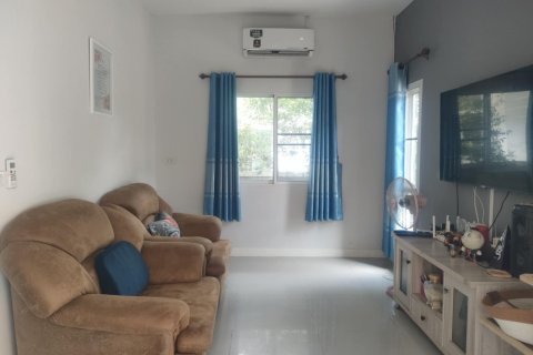House in Mae Rim, Thailand 3 bedrooms № 141509 - photo 21
