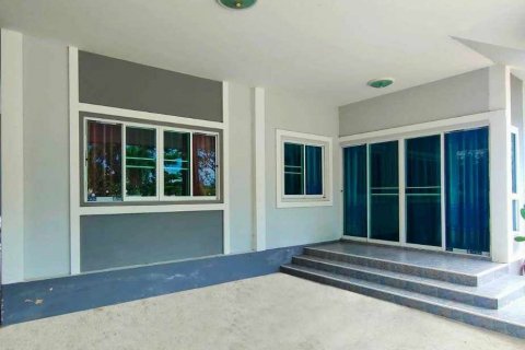 House in Mae Rim, Thailand 3 bedrooms № 141509 - photo 4