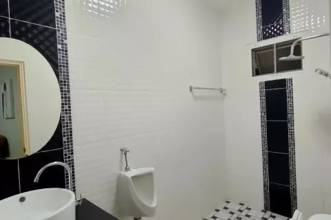 House in Mae Rim, Thailand 3 bedrooms № 141509 - photo 13