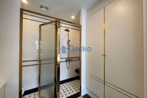 Condo in Pattaya, Thailand, 1 bedroom № 196808 - photo 9