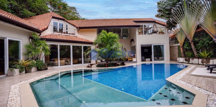 Maison à Pattaya, Thaïlande 3 chambres № 196813
